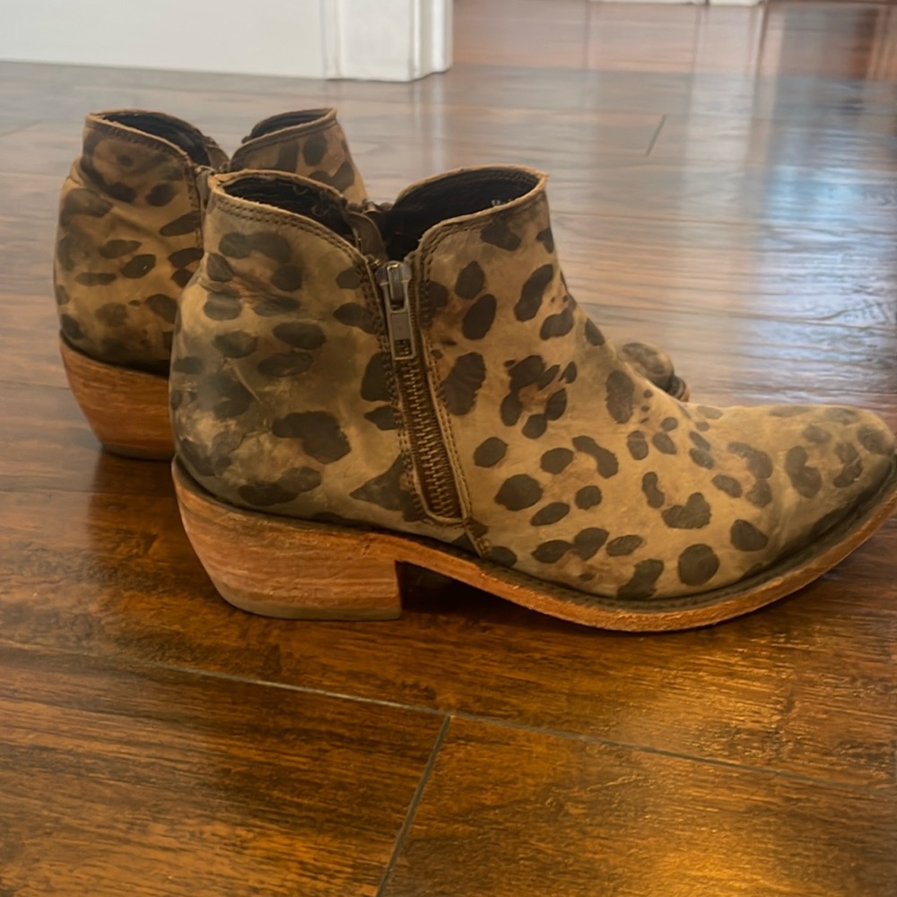 Liberty Black Chita booties